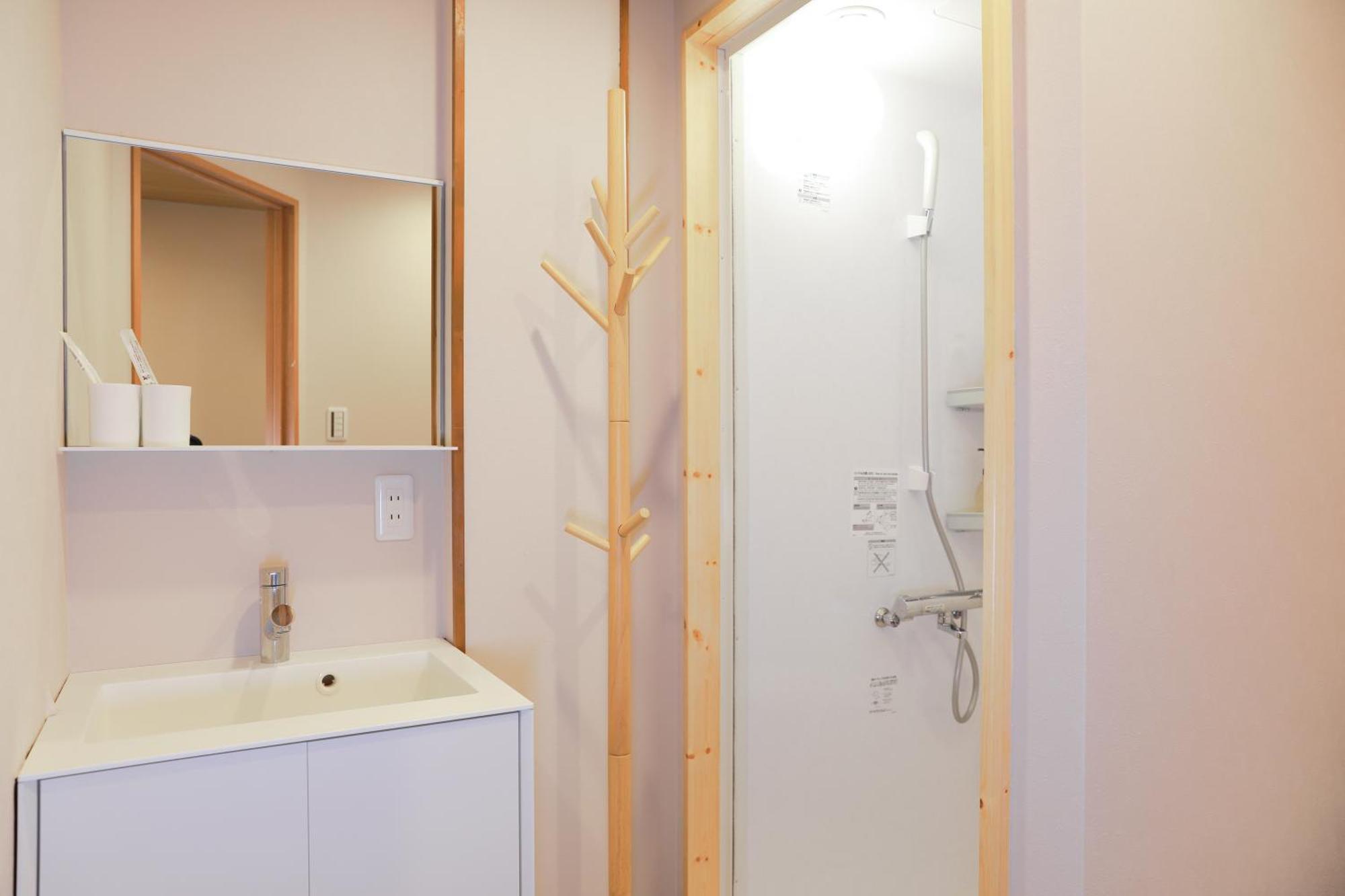 Oyasumi Ice&Hotel أوساكا المظهر الخارجي الصورة